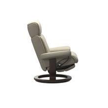Load image into Gallery viewer, Stressless® Magic (L) Classic Power leg

