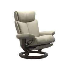 Load image into Gallery viewer, Stressless® Magic (L) Classic Power leg
