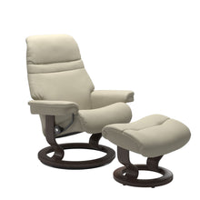 Load image into Gallery viewer, Stressless® Sunrise (M) Classic chair with footstool
