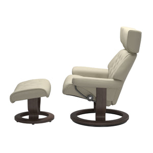 Stressless® Skyline (S) Classic chair with footstool