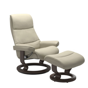 Stressless® View (S) Classic chair with footstool